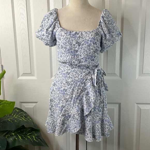 Trixxi - Floral Mini Dress Puff Sleeve Ruffle Hem - Picture 1 of 13